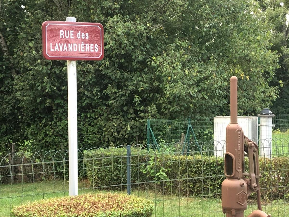 Gite Des Lavandes Oradour-Fanais ภายนอก รูปภาพ